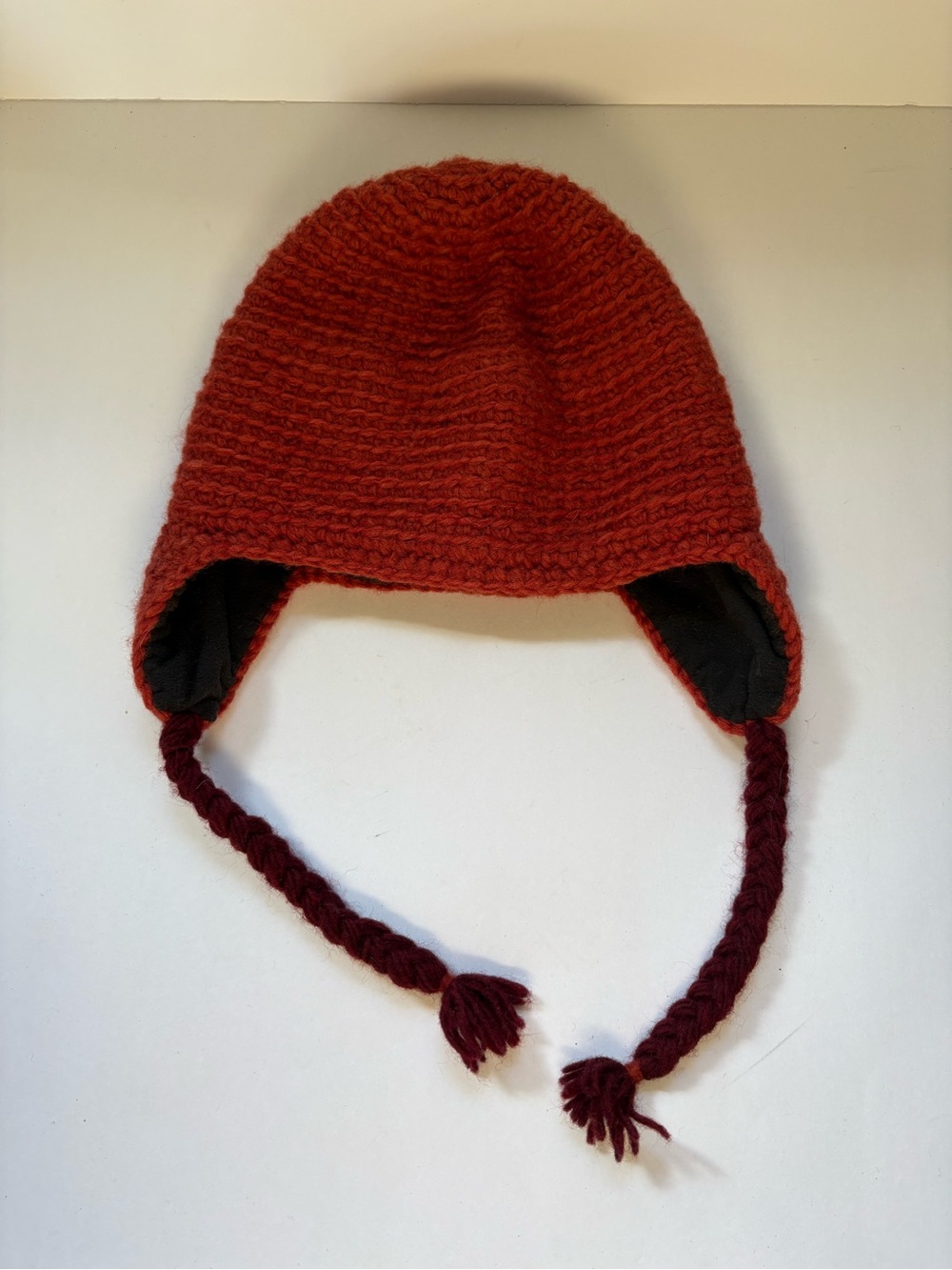 Sherpa Wool Made In Nepal Beanie Knit Hat Ear Flaps Tassel Fleece Lined Warm Red
